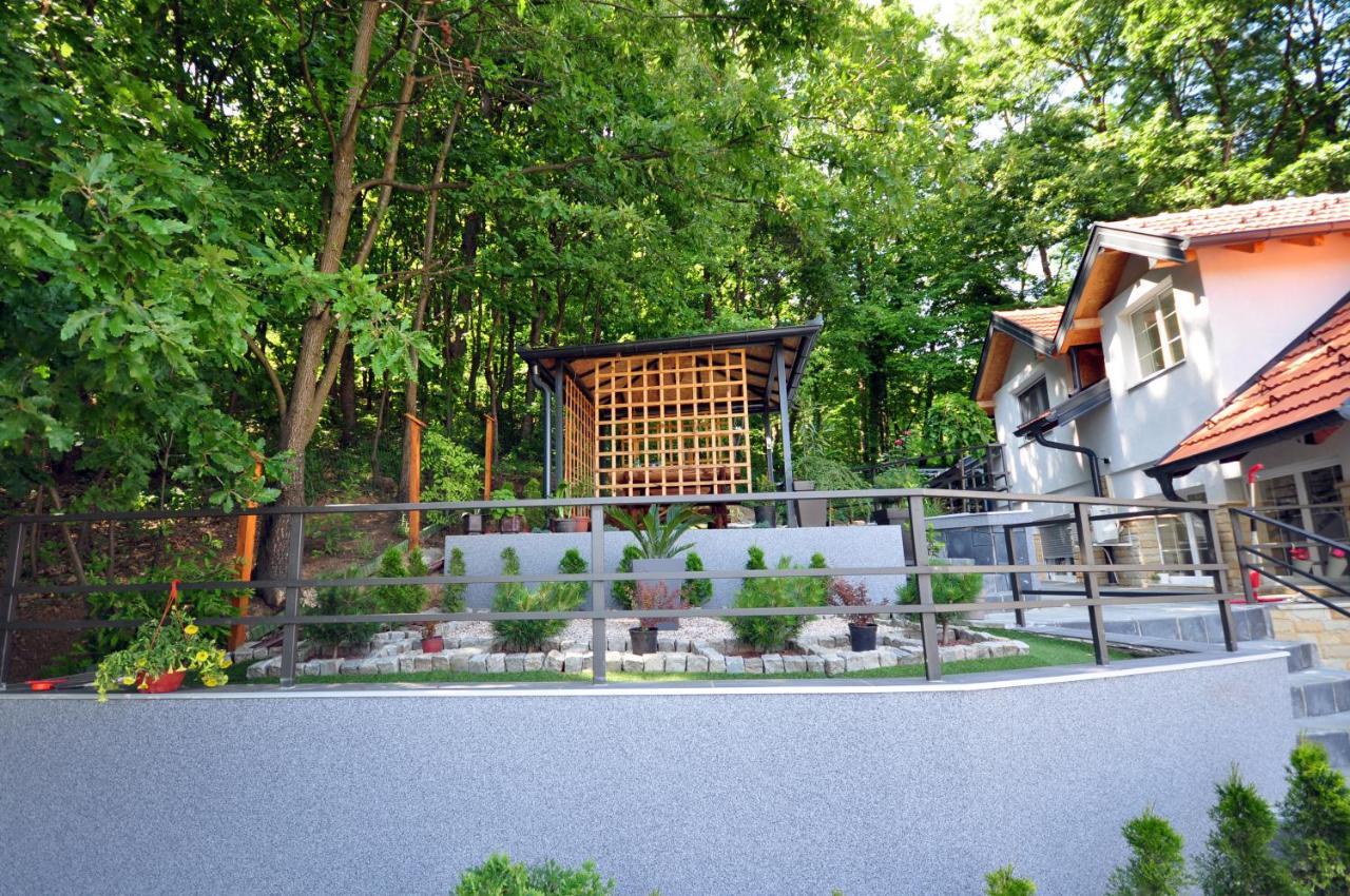 Stil Park Apartmani วรินรัชกา บานยา ภายนอก รูปภาพ